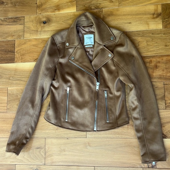 Abercrombie & Fitch Vegan Leather Moto Jacket - Picture 5 of 7